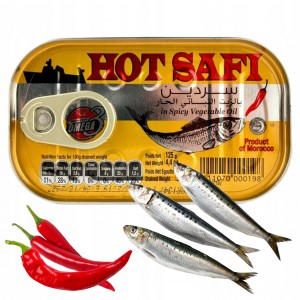Sardynki w oleju roślinnym z chili 125g  MK